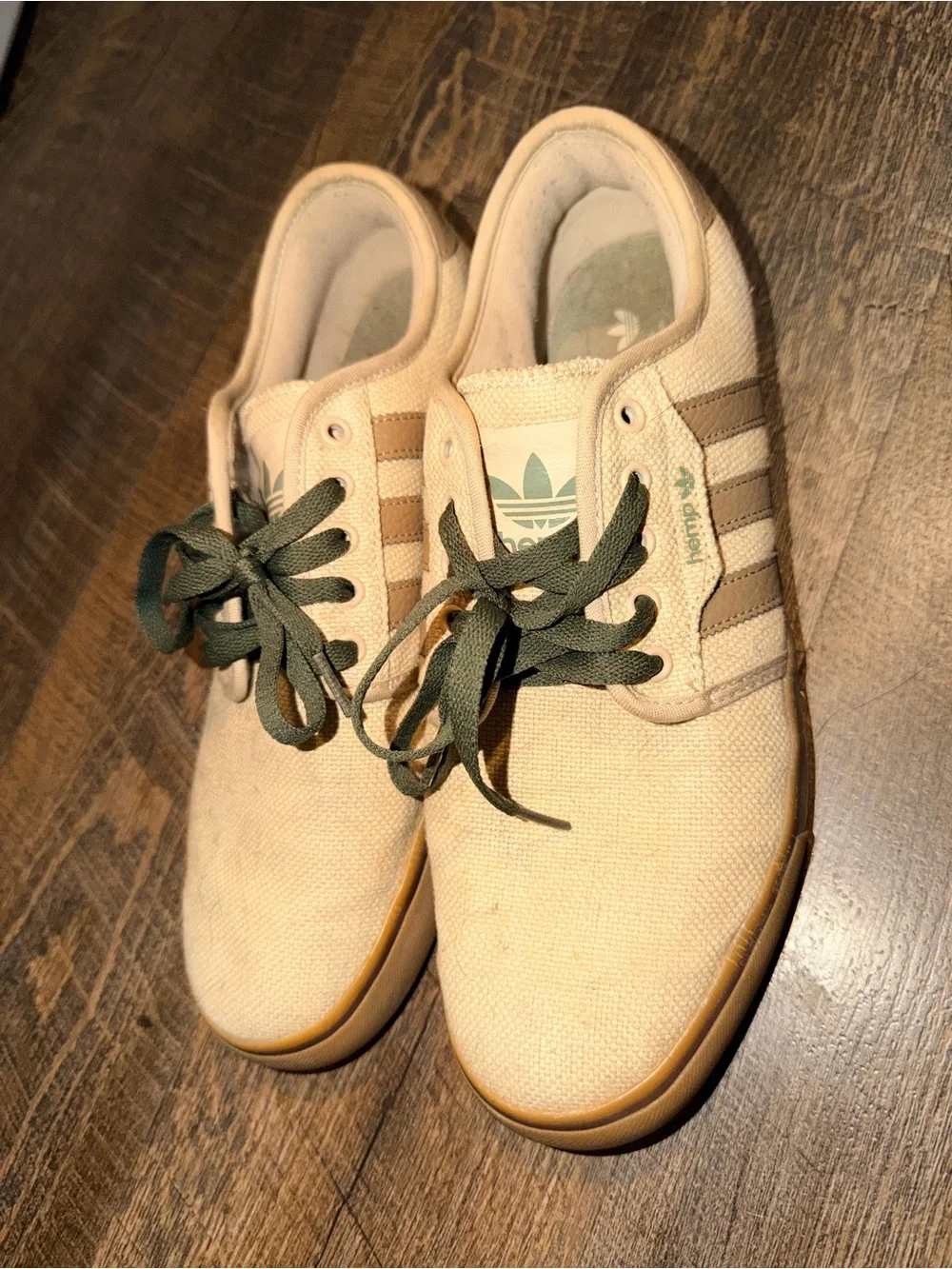 adidas Beige hemp Sneakers with Olive Green Laces men’s size 10